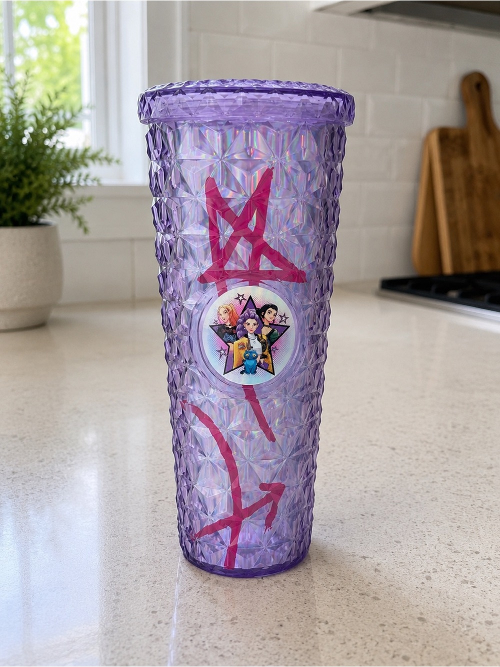 KPOP Demon Hunters Light-Up Purple Tumbler with Straw & Gift Box – LED Glow Cup